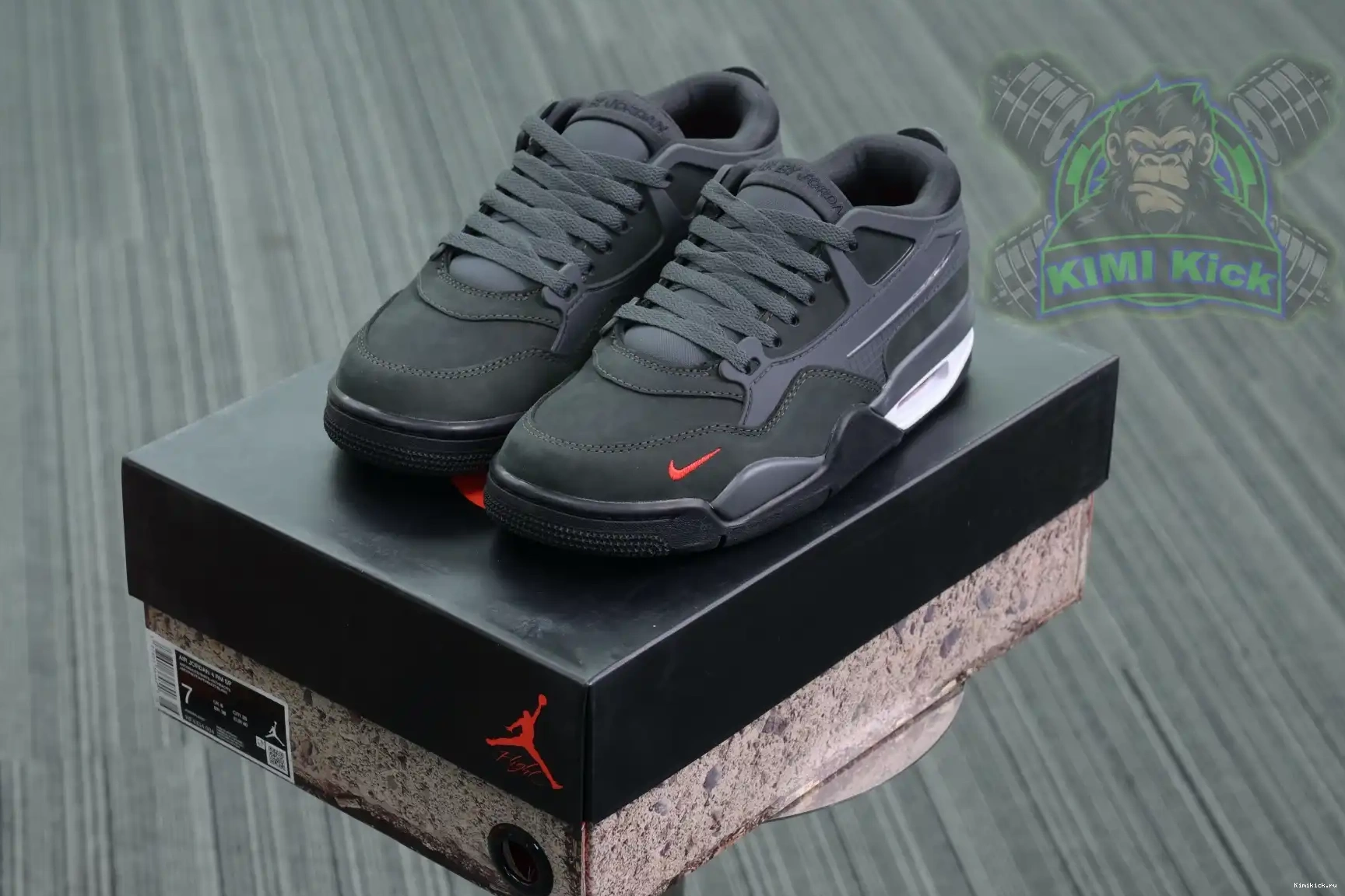 Sylvester Jordan Kimikick RM x Air SP 4 “Anthracite” Jordan Nigel 0509